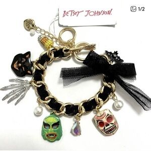 Betsey Johnson Gold and Black Charm Bracelet with Unique Halloween Charms